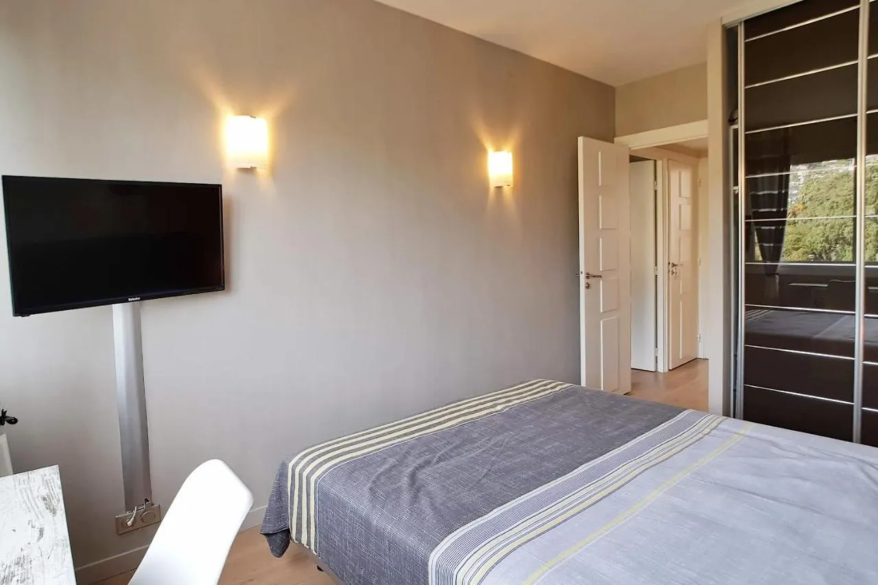 4-Room Apartment With Terrace & Sea View 5-Minute Walk To The Beach Cannes 0*,  France