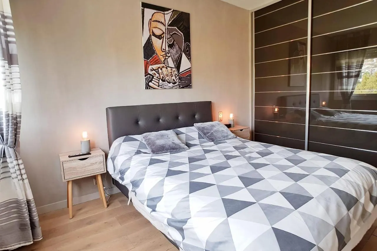 4-Room Apartment With Terrace & Sea View 5-Minute Walk To The Beach Cannes 0*,